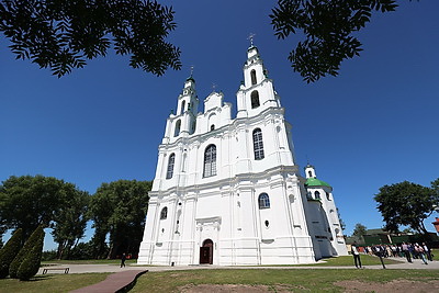 Кочанова и Матвиенко посетили Софийский собор и Спасо-Евфросиниевский женский монастырь