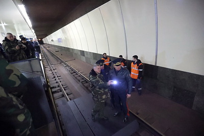 Возгорание вагона и закрытие затворов. Ночные учения МЧС прошли в минском метро