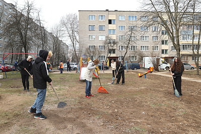 Субботняя рабочая акция прошла в Ленинском районе столицы