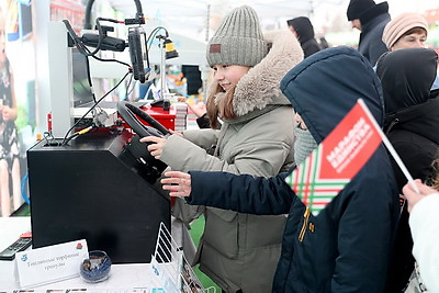 Городской квест и интерактивные площадки: второй день \"Марафона единства\" проходит в Бресте