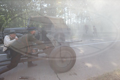 Реконструкцию подвига партизанского отряда \"Разгром\" показали в Минском районе