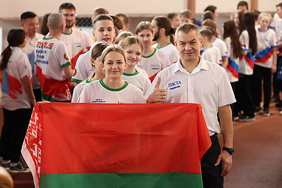 Чемпионат и первенство мира по спортивному метанию ножа стартовали в Минске