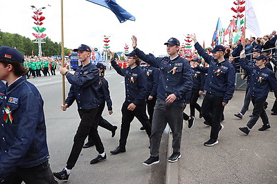 Военный парад в честь Дня Независимости прошел в Минске