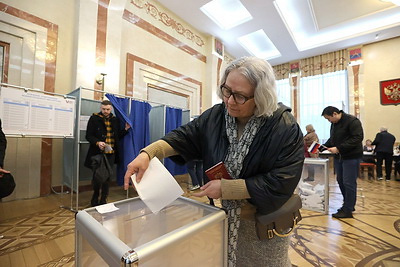 На избирательных участках в Беларуси состоялись выборы Президента России