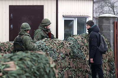 Четко и слаженно. Нападение условного противника на военный комиссариат отразили в Могилеве