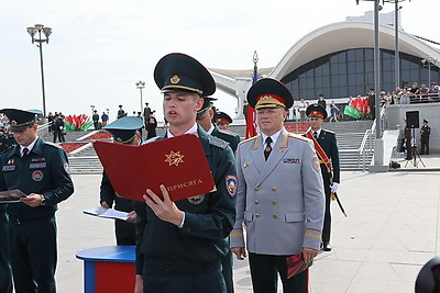 Торжественное мероприятие по случаю Дня пожарной службы прошло на площади Госфлага