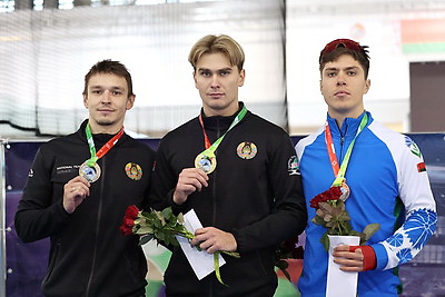 Чемпионат Беларуси по конькобежному спорту стартовал в Минске