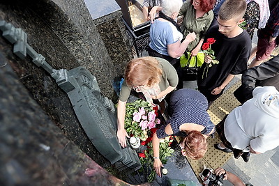 В Минске прошли памятные мероприятия к 25-й годовщине трагедии на Немиге