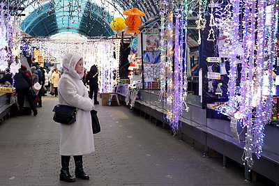 Новогодний городок украсил центральный рынок столицы