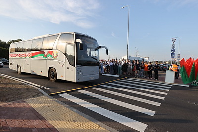 В Лиде торжественно открыли подъездную дорогу к райцентру с трассы М11