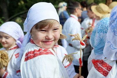 Белорусский народный праздник урожая \"Багач\" отпраздновали в музее Янки Купалы в Вязынке