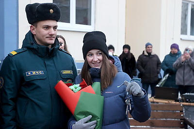 Спасателям Могилевской области вручили ключи от арендного жилья