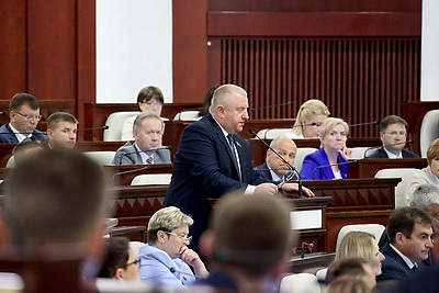 Совместное заседание Палаты представителей и Совета Республики проходит в Минске