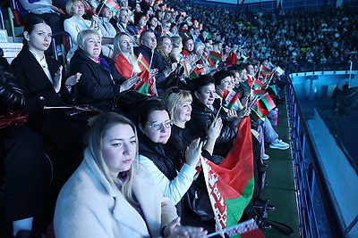 \"Время выбрало нас\": масштабный концерт \"Марафона единства\" прошел в Жлобине