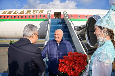 Лукашенко прибыл в Астану для участия в саммите ШОС
