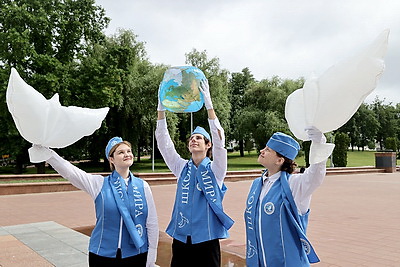 \"Трамвай мира и согласия\" запустили в Витебске на фестивале детского миротворчества