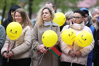 В Гродно в честь 100-летия образования органов торговли заложили капсулу времени и аллею