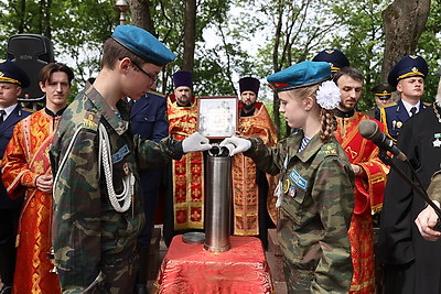 Всебелорусский крестный ход \"Церковь и армия\" прошел в Витебске