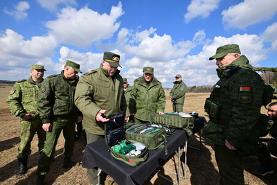 Лукашенко ознакомился с мероприятиями проверки боеготовности соединений и воинских частей