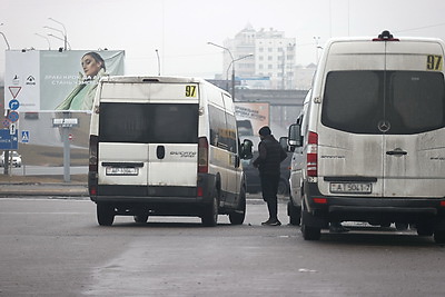 Спецподразделение \"Стрела\" МВД Беларуси провело рейд по профилактике нарушений ПДД водителями маршруток