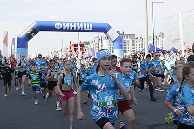 Полторы тысячи человек приняли участие в международном полумарафоне One Run в Минске