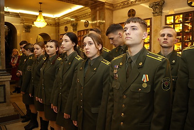 Курсанты военного факультета БГУ посетили храм-памятник в честь Всех Святых