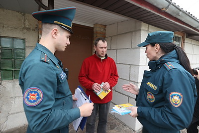 \"За безопасность вместе\": сотрудники МЧС обследовали более 28 тыс. домовладений в Гродненской области