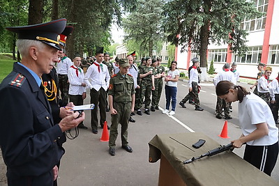 Областной этап военно-патриотической игры \"Зарница\" прошел в Могилевском кадетском училище
