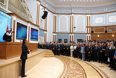 На страже мира и спокойствия. Дворец Независимости в Минске принял самую масштабную экскурсию в истории