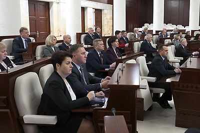 Национальное собрание Беларуси приняло заявление о необходимости прекращения блокады США против Кубы