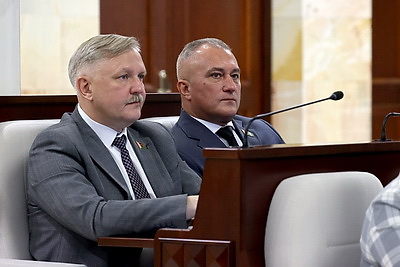 Сергеенко: необходимо пропагандировать миролюбивый внешнеполитический курс Беларуси