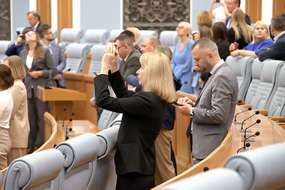 \"На 10 с плюсом\". Банковский день во Дворце Независимости прошел с настоящим ажиотажем