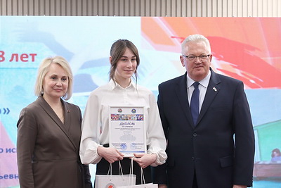 Победителей конкурса рисунков \"Выборы глазами детей\" наградили в Минске