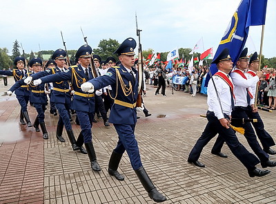 Брест принял акцию \"Дорогами славы\" в день освобождения от немецко-фашистских захватчиков