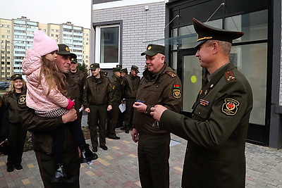 Военнослужащие Могилевского гарнизона получили арендное жилье