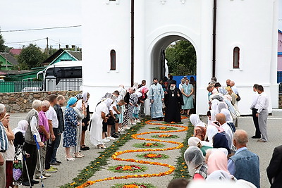 Экспедиция \"Дорога к святыням\" завершилась в храме в Ивацевичах