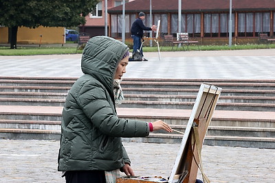 XXVIII Международный пленэр по живописи проходит в Могилеве