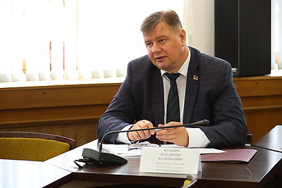 Сергеенко проводит личный прием граждан в Минске