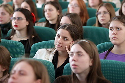 БСЖ запустил акцию \"Быть мамой круто!\"