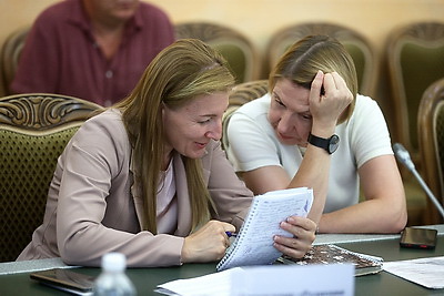 Караник провел пресс-конференцию для журналистов республиканских и региональных СМИ