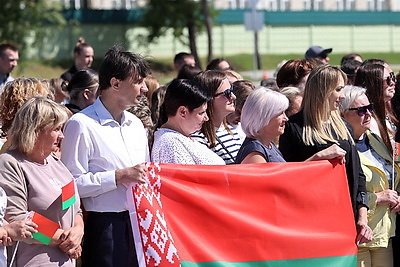 Лукашенко открыл в Дзержинске новый ФОК