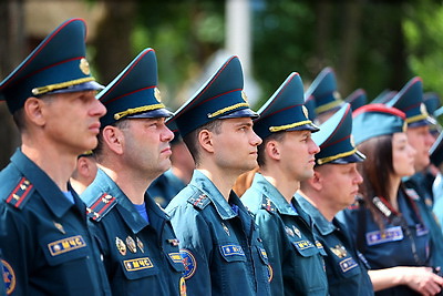 Памятный знак бойцам пожарной охраны в годы Великой Отечественной войны открыли в Сураже