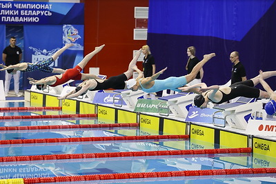 Открытый чемпионат Беларуси по плаванию стартовал в Бресте