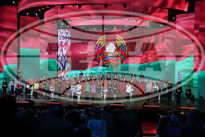 Гала-концерт творческих коллективов Гродненской области проходит во Дворце Республики