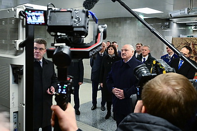 Лукашенко принял участие в торжественном открытии нового участка Минского метрополитена