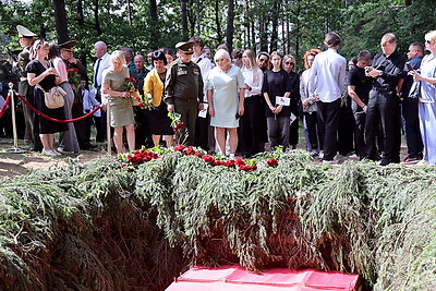 В урочище \"Уручье\" перезахоронили останки погибших во время Великой Отечественной войны