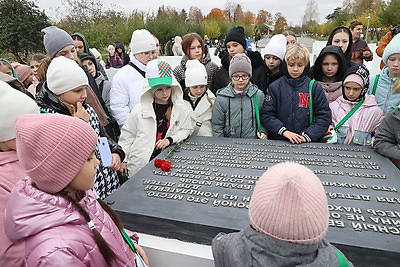 \"Марафон единства\" в Жлобине: для участников акции проведены экскурсии по памятным местам и предприятиям