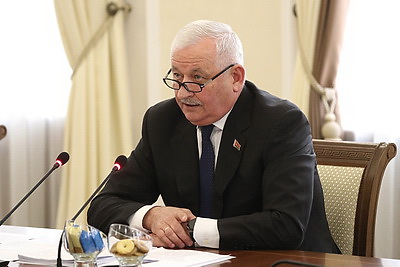 Пархомчик встретился с губернатором Омской области России