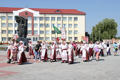 Фестиваль фольклорного искусства \"Берагіня\" состоялся в Октябрьском