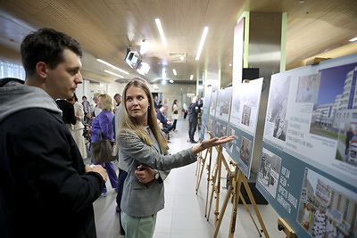 Выставка БЕЛТА \"Параллельные миры\" открылась в Москве